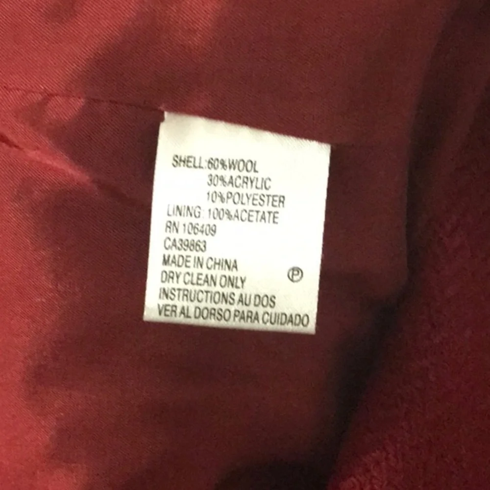 TAHARI SUIT   Jacket and skirt included - Picture 4 of 6